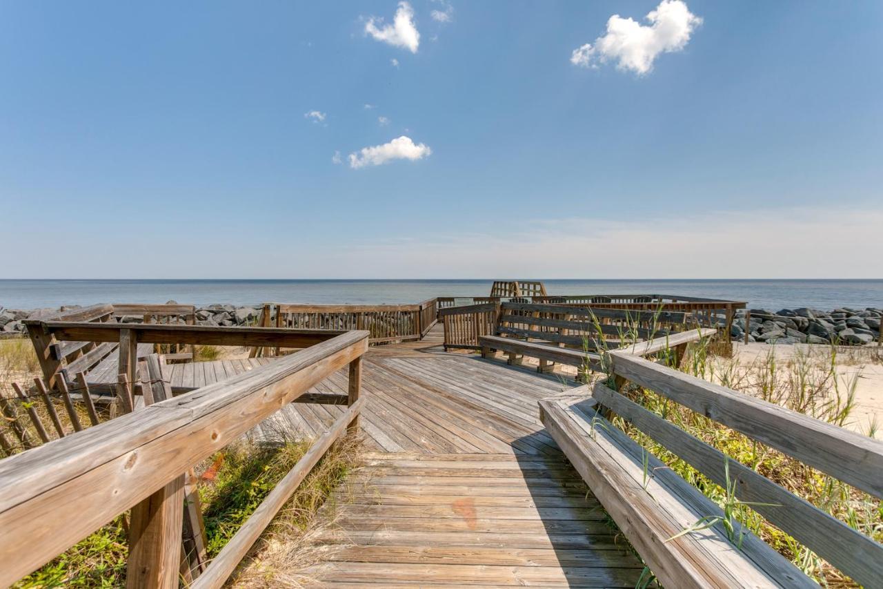 Luxe Jekyll Island Home With Beach And Pool Access ภายนอก รูปภาพ